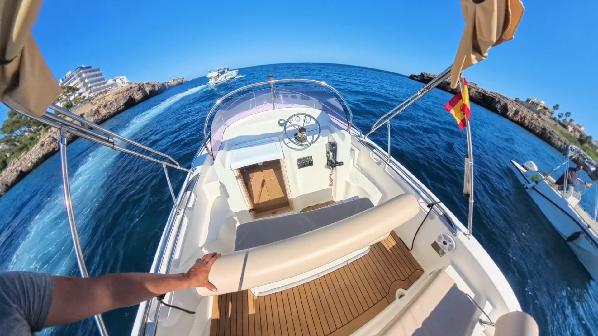 Selecto Charter Instagram